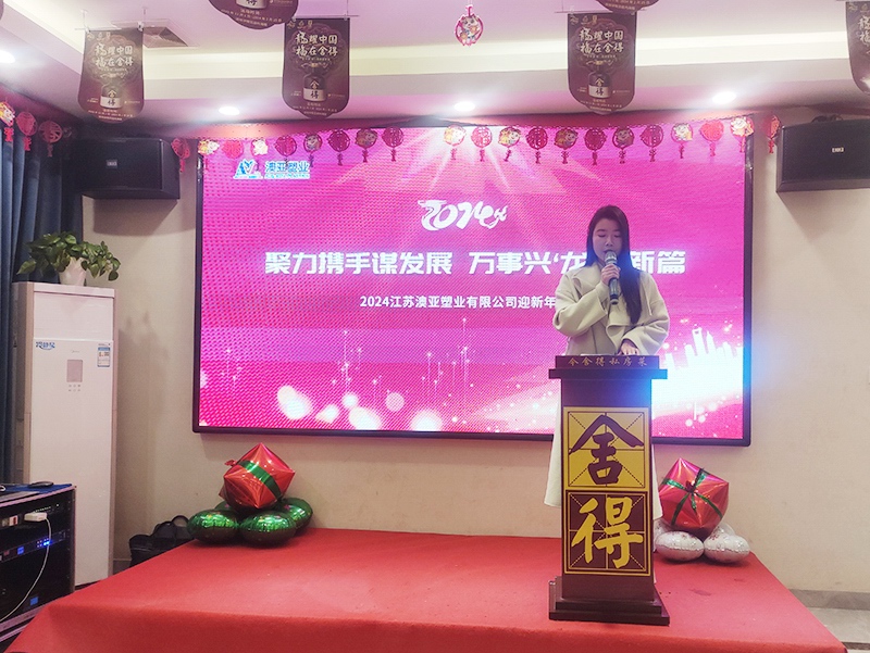 ����������gӭ���o